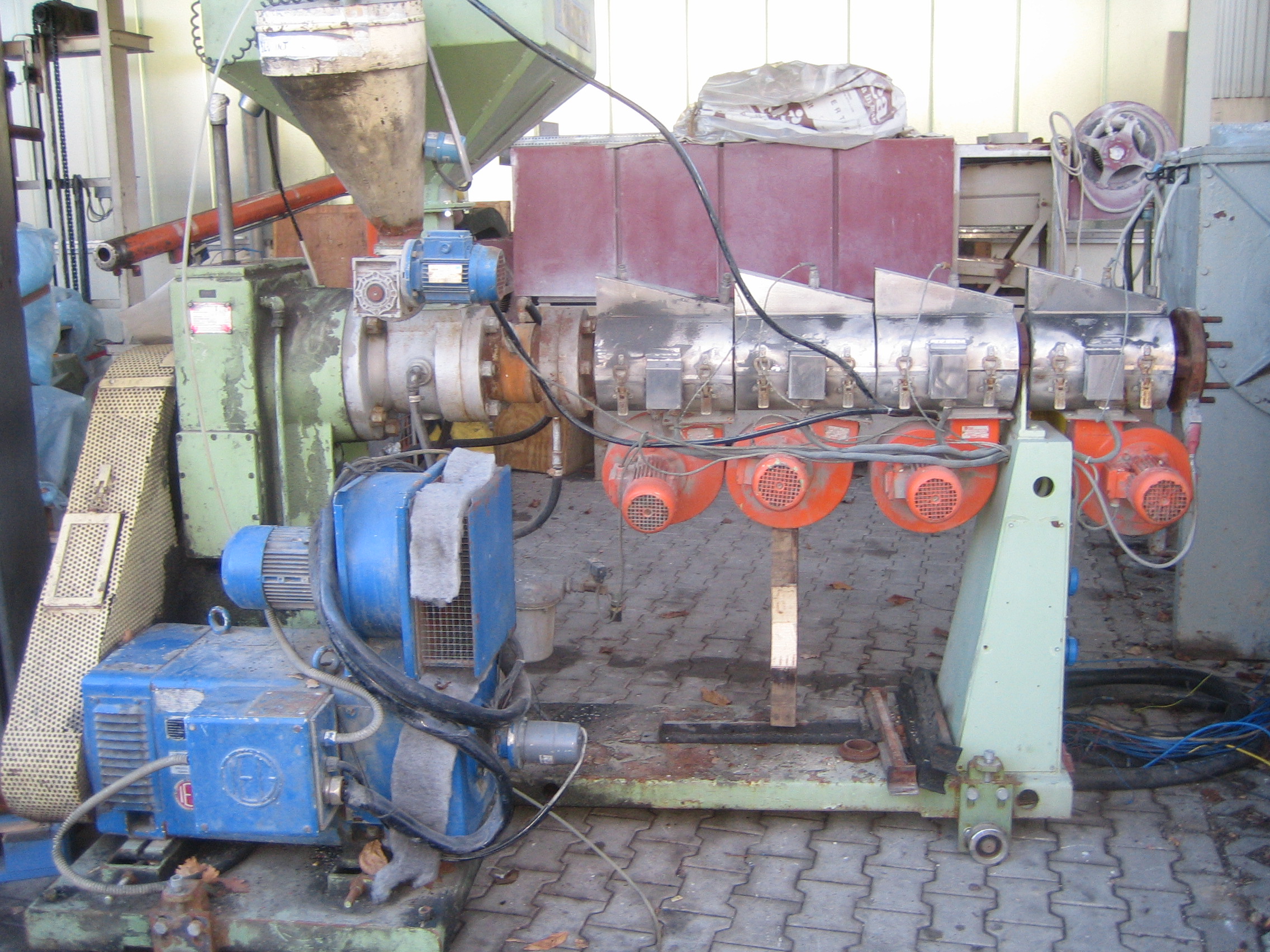 BANDERA Einschneckenextruder 65-30D