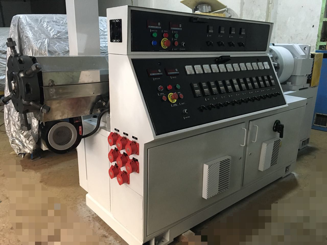 IND. GENERALI Single screw extruder 80-30D