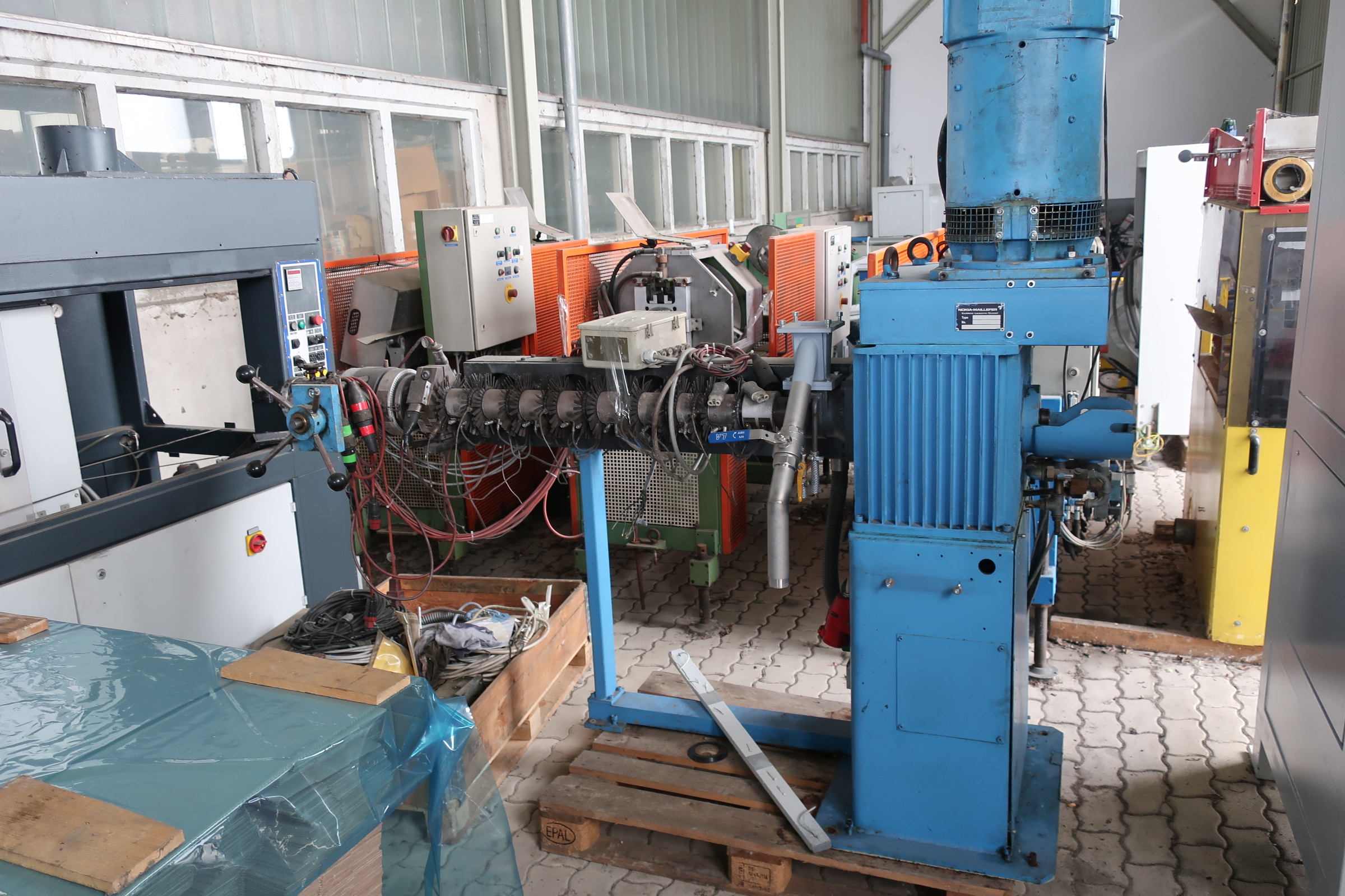 MAILLEFER Einschneckenextruder BMA 45-24D